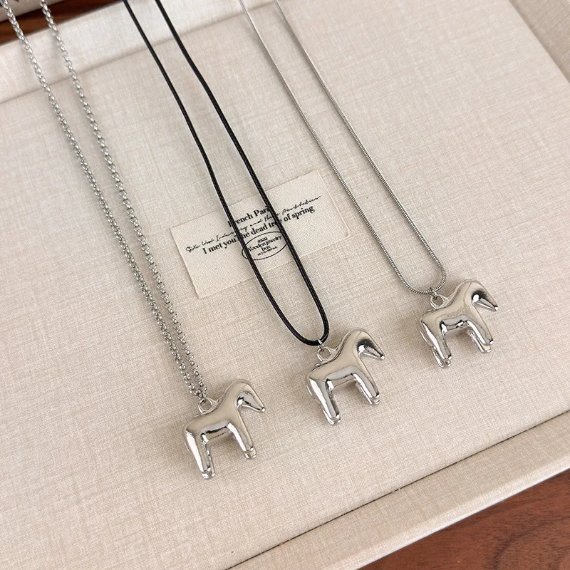 Minar Stylish Smooth Surface Metallic Cartoon Animal Horse Pendant Necklaces for Women Silver Plated Stainless Steel Snake Chain