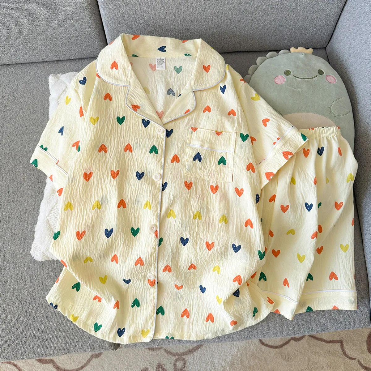 

2026 Sleepwear Women Summer Thin Short Sleeved Shorts Cartoon Summer Home Suit Two-Piece Set Heart Print Casual Elastic Pajamas