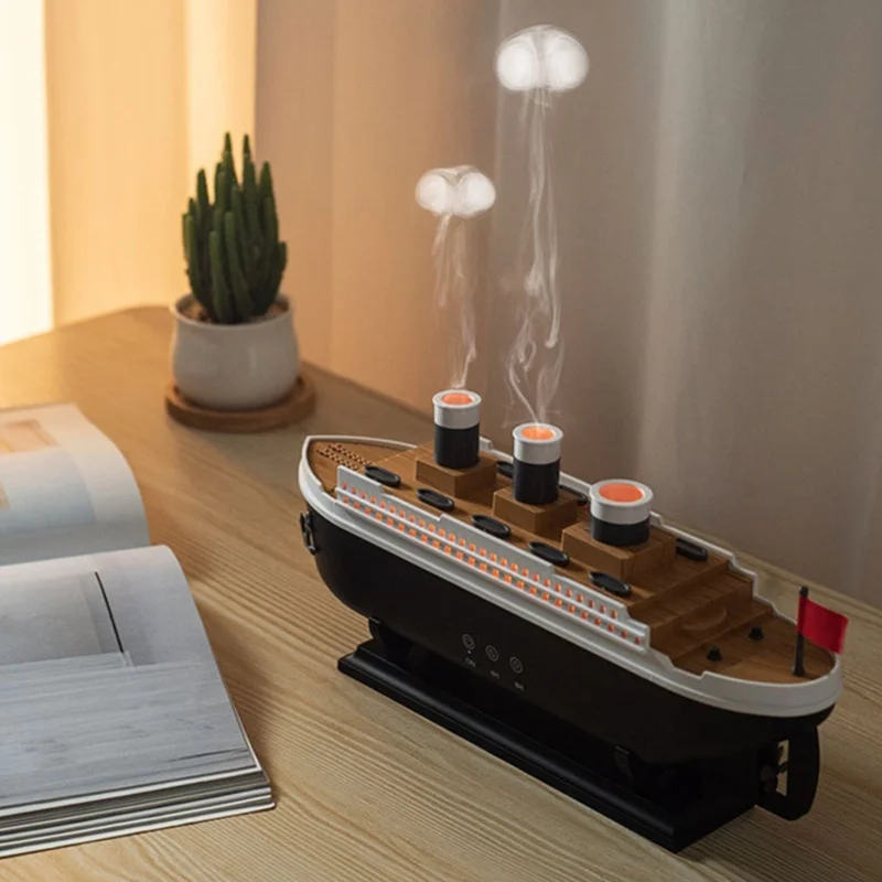 Retro Ship Shape Air Humidifier 250ml Aromatherapy Diffuser Essential Oil Diffuser Desktop Humidifier