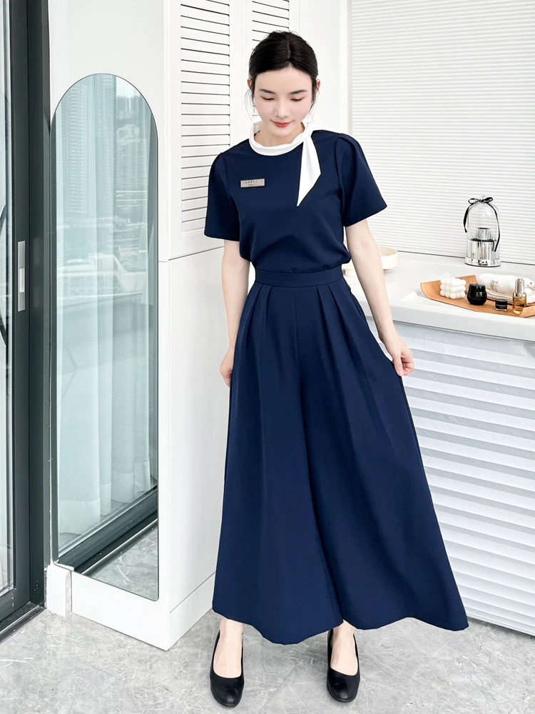 

Элегантный комплект униформы для салона красоты: женский весенне-летний костюм с юбкой А-силуэта и коротким рукавом для работы