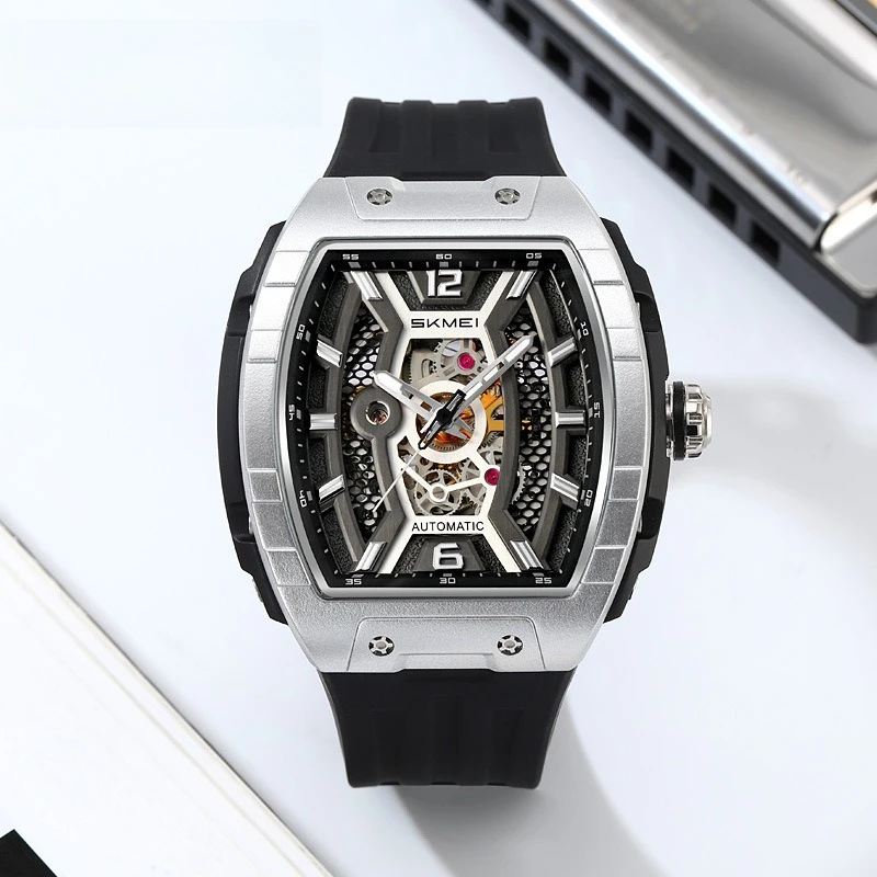 

Men's Tonneau Automatic Mechanical Watch, Luminous Indexes & Hands, Fashion Retro Self-Winding Wristwatch