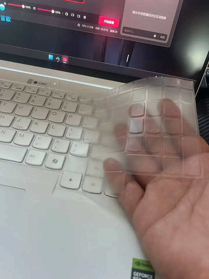 

Силиконовый чехол для клавиатуры ноутбука Lenovo LOQ 15IRX10 15AHP10 17IRX10 15IRX9 15IAX9 15IAX9I 15ARP9 15AHP9 LOQ 15IRH8 15APH8