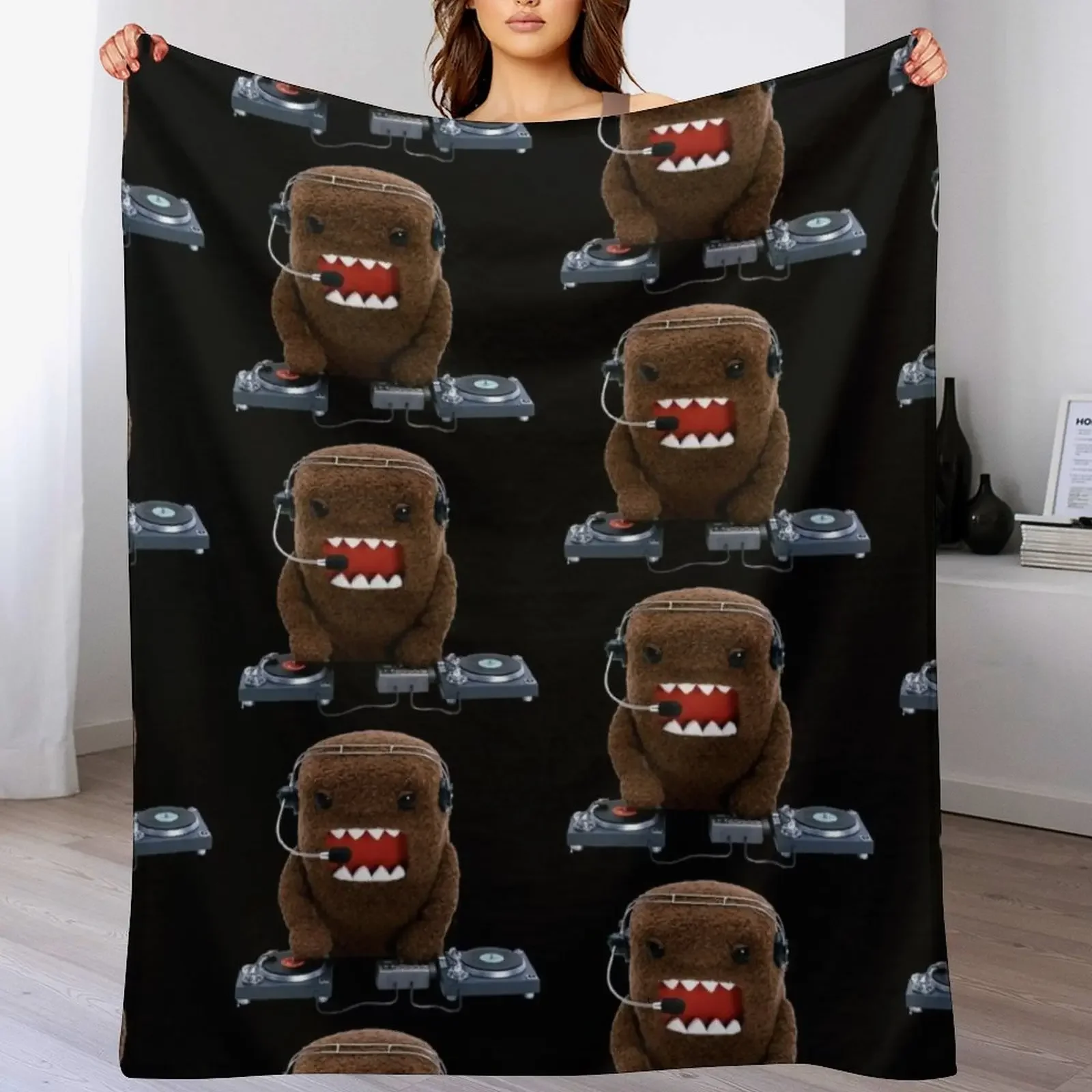 

DJ Domo-kun Throw Blanket cosplay anime Cute Plaid christmas decoration halloween Blankets