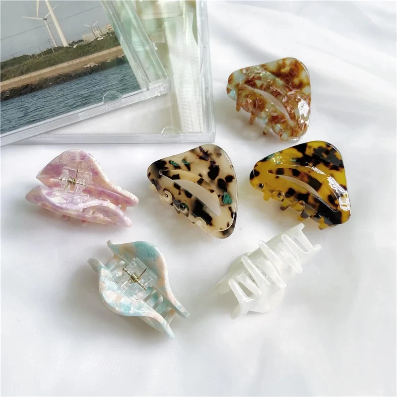 New Small Size Acetate Hair Claw Clip Hair Clamps Grab Colorful Hollowed Geometric Bath Shark Clip Korean Women Hair Accessories