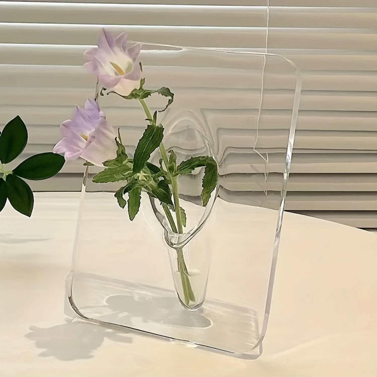 

Modern Transparent Acrylic Photo Frame Vase - Rectangular Hydroponic Flower Display Decor