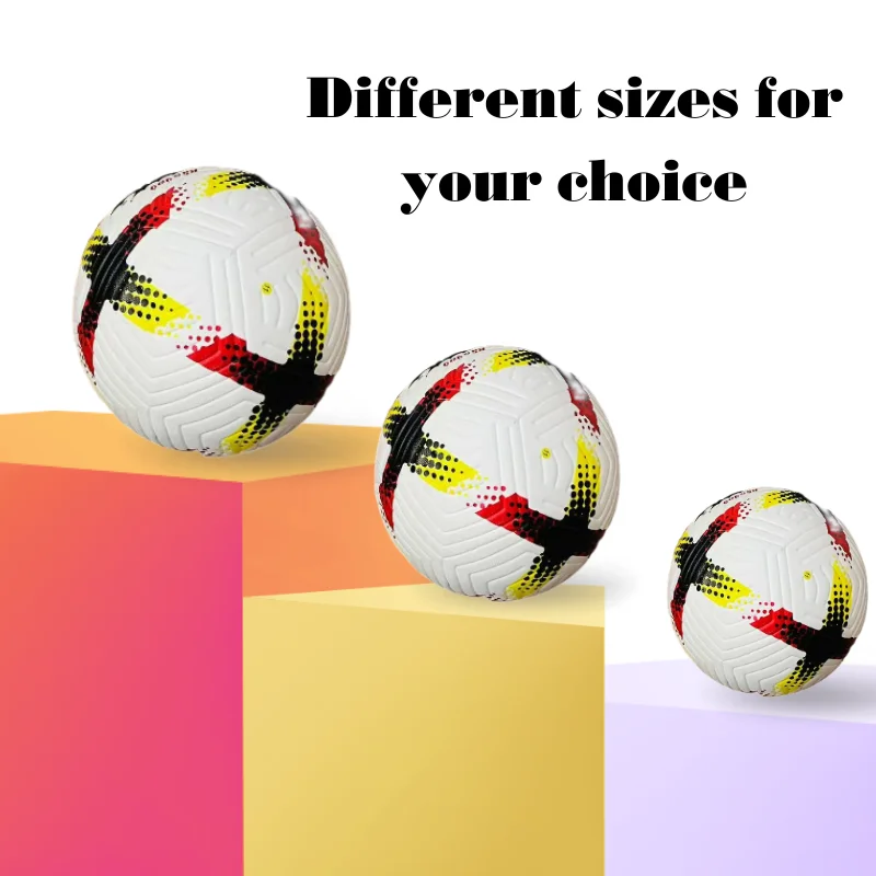 Balón de fútbol laminado térmico del tamaño 4 hecho del material durable de la PU