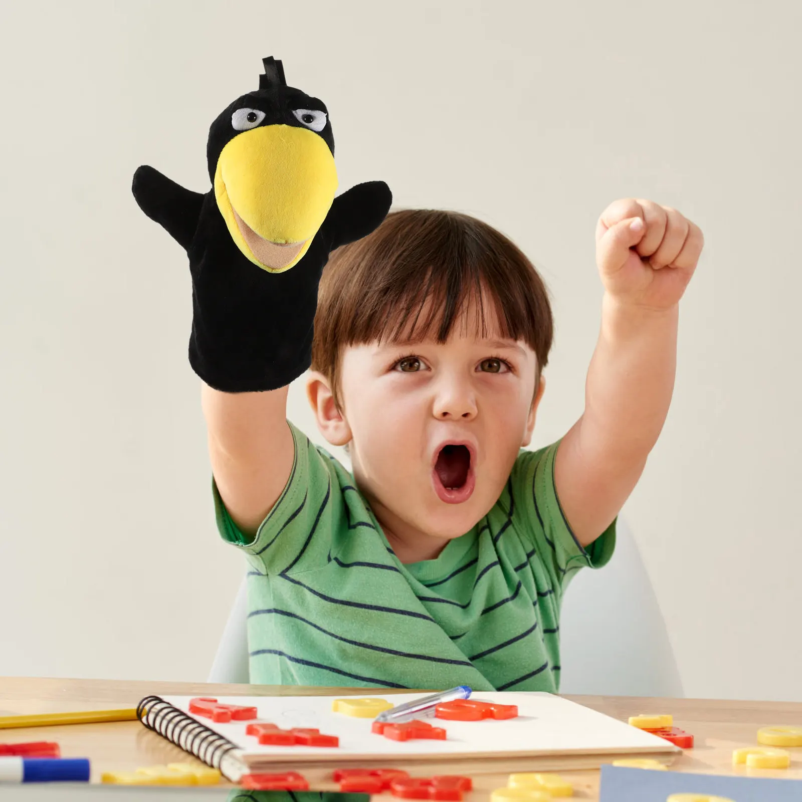 

Мягкая интерактивная кукла-перчатка в виде вороны для детей, приятная для кожи, для рассказывания историй, для совместных игр родителей и детей