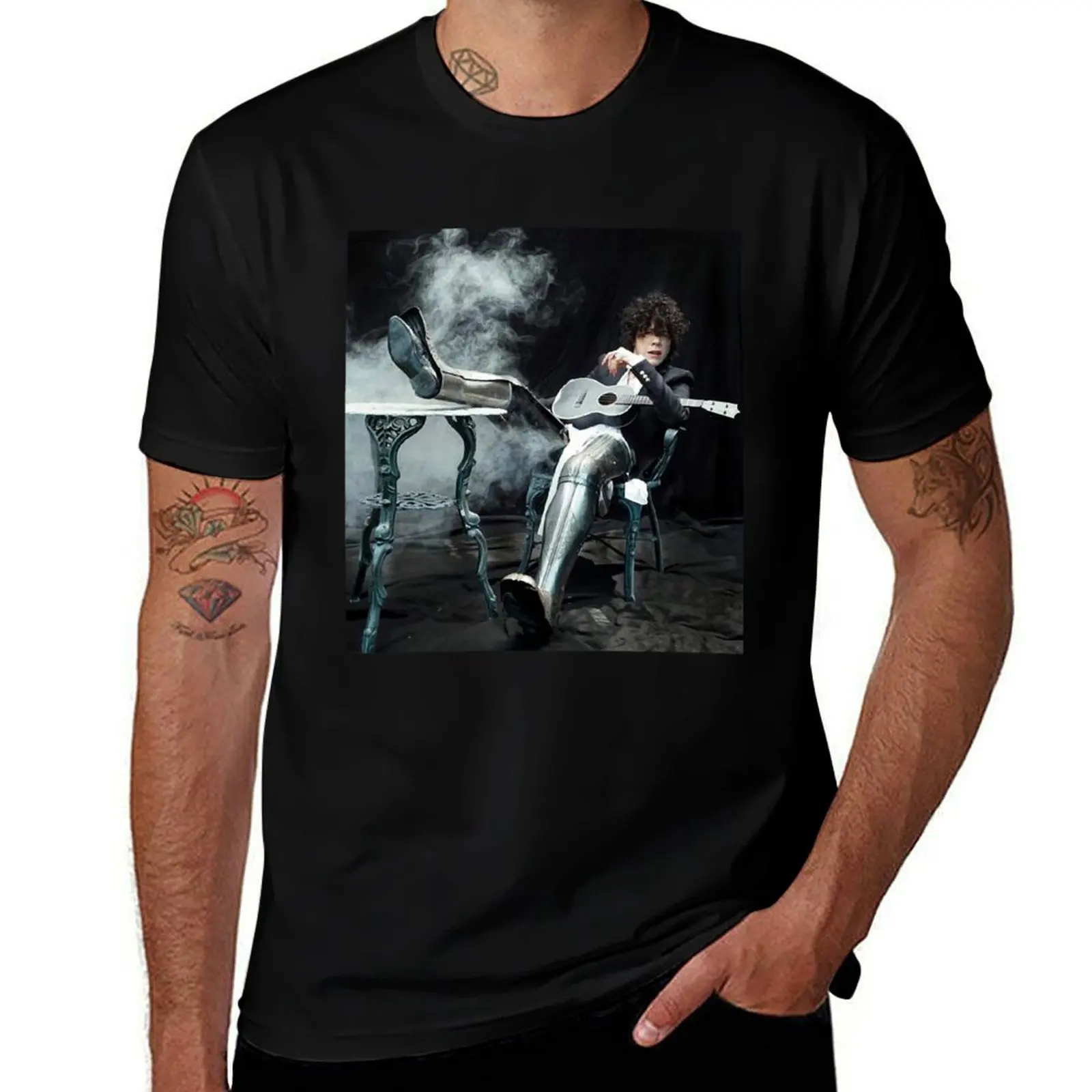 

Album LP Laura Pergolizzi Lost On You Quitar T-Shirt anime tshirt t shirt man casual t shirt man luxury T-Shirt