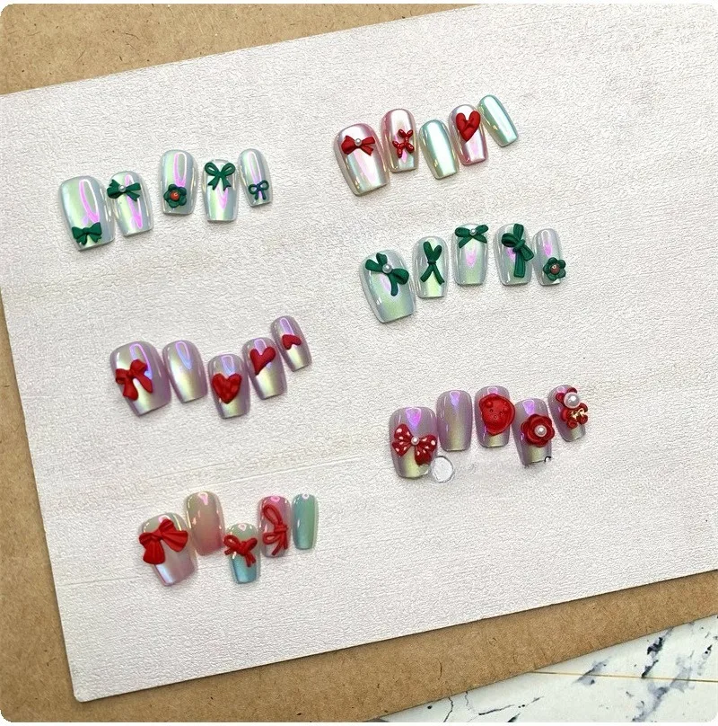 10 stücke Weihnachten Grün Kawaii Bogen Nail art Charms 3D Japanische Legierung Fliege Schmuck Nagel Strass Dekoration DIY Zubehör