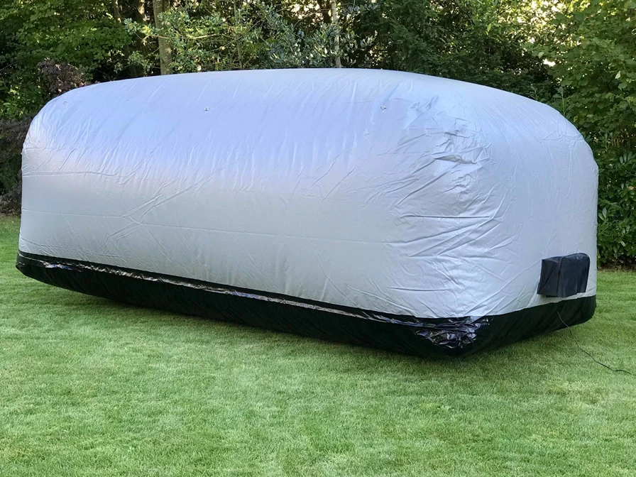 Protection Outdoor Inflatable Capsule Car Bubble Cover 5x2x2m Auto Inflatable Hail Proof Car Cover Dome 0.7mm PVC Tarpaulin