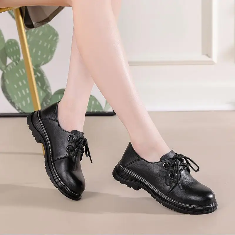 

Retro leather love women 2025 early spring new grandma moccasin shoes flat