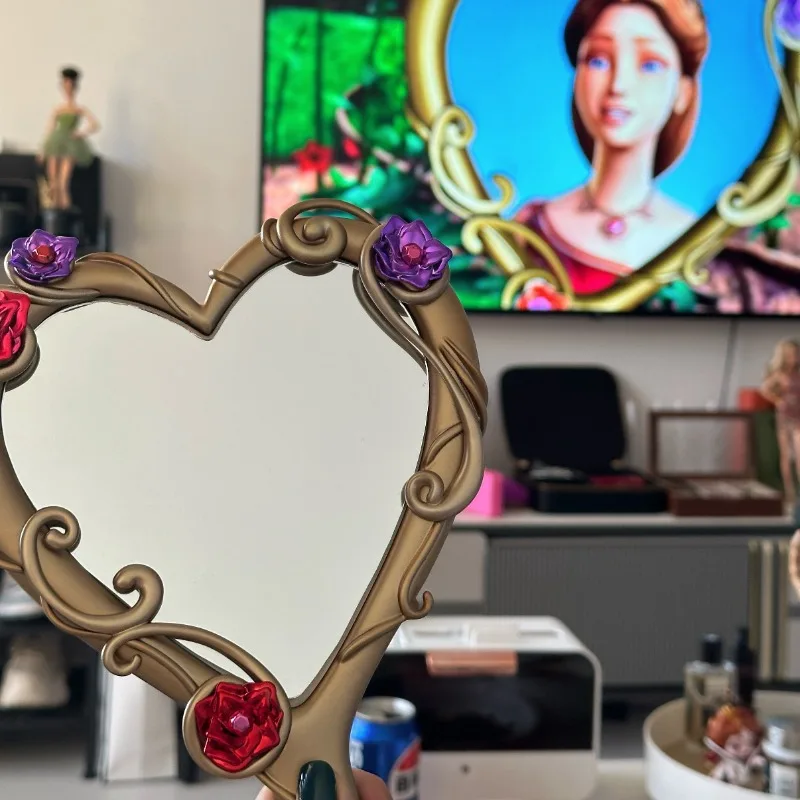 ダイヤモンドキャッスル化粧鏡 ハンドヘルド ポータブル 高級感あふれる美しいラブプリンセスミラー 親友へのギフト