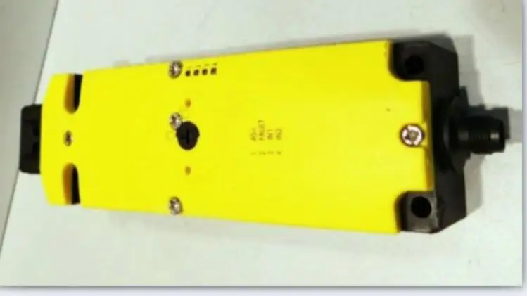 

3SF1324-1SD21-1BA3 3SF1324-1SD21-1BA4 оригинальный предохранительный переключатель