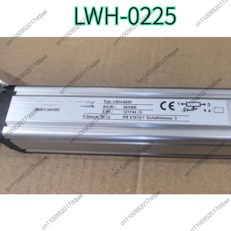 

Датчик перемещения LWH-0225 (LWH0225, LWH225) новый, 1 шт.