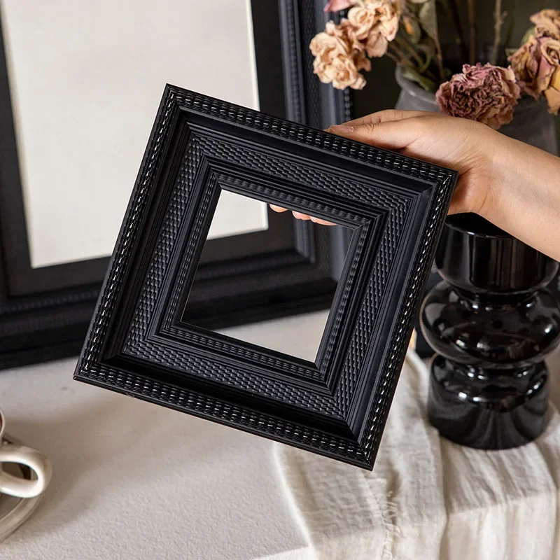 

Luxury Medieval Style Photo Framing Solid Wood Picture Frame Designer Frames Creative Picture Frame Cornice Home Decoration