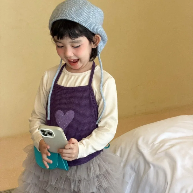 Girls' Set 2026 Autumn New Children's Korean Outfit Super Beautiful Base Shirt Heart Hanging Neck Knitted Two-piece Set