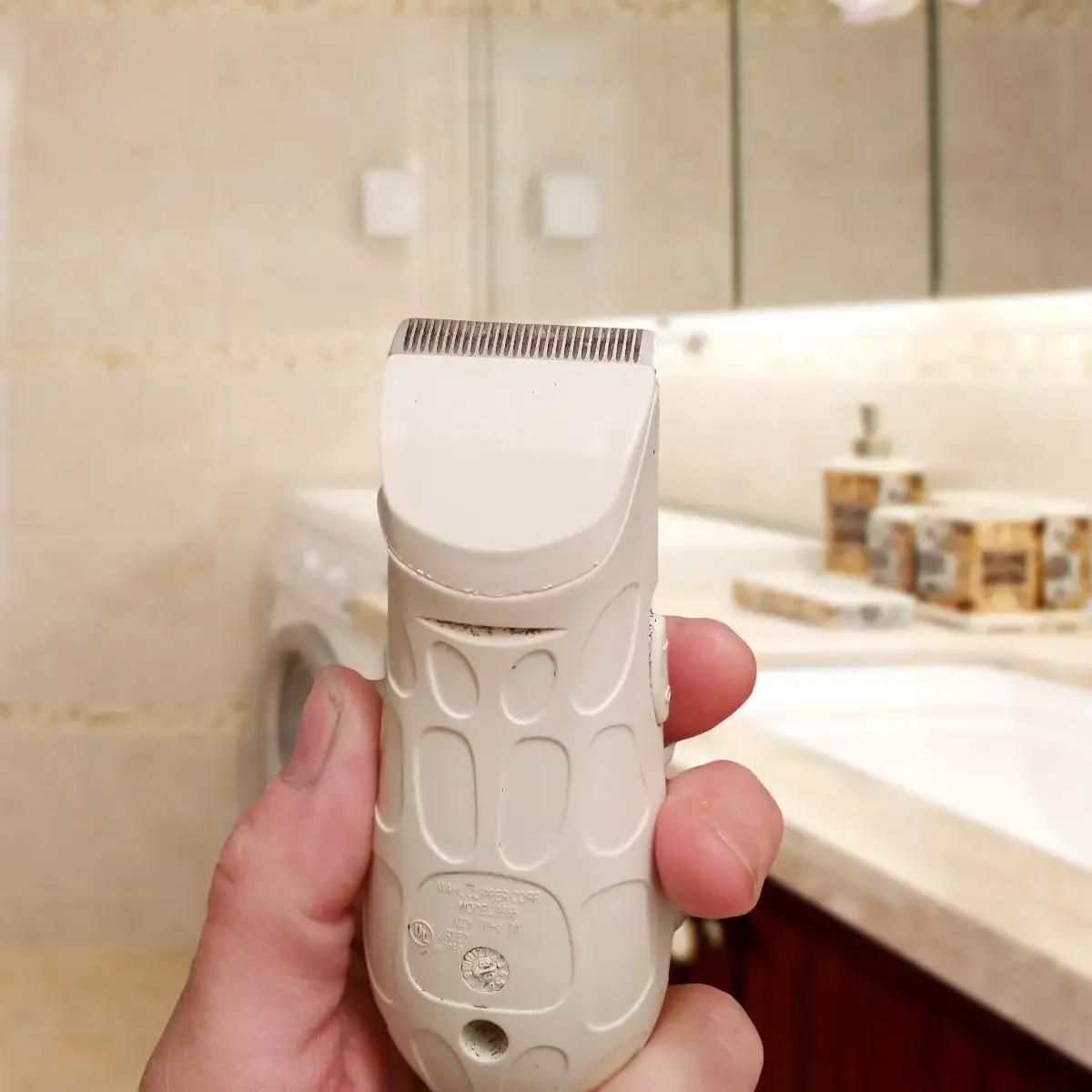 شفرة بديلة لقص الفول السوداني لقادين شعر الفول السوداني الاحترافي Wahl # 8685, # 8655, # 8685-1301، و # 8663