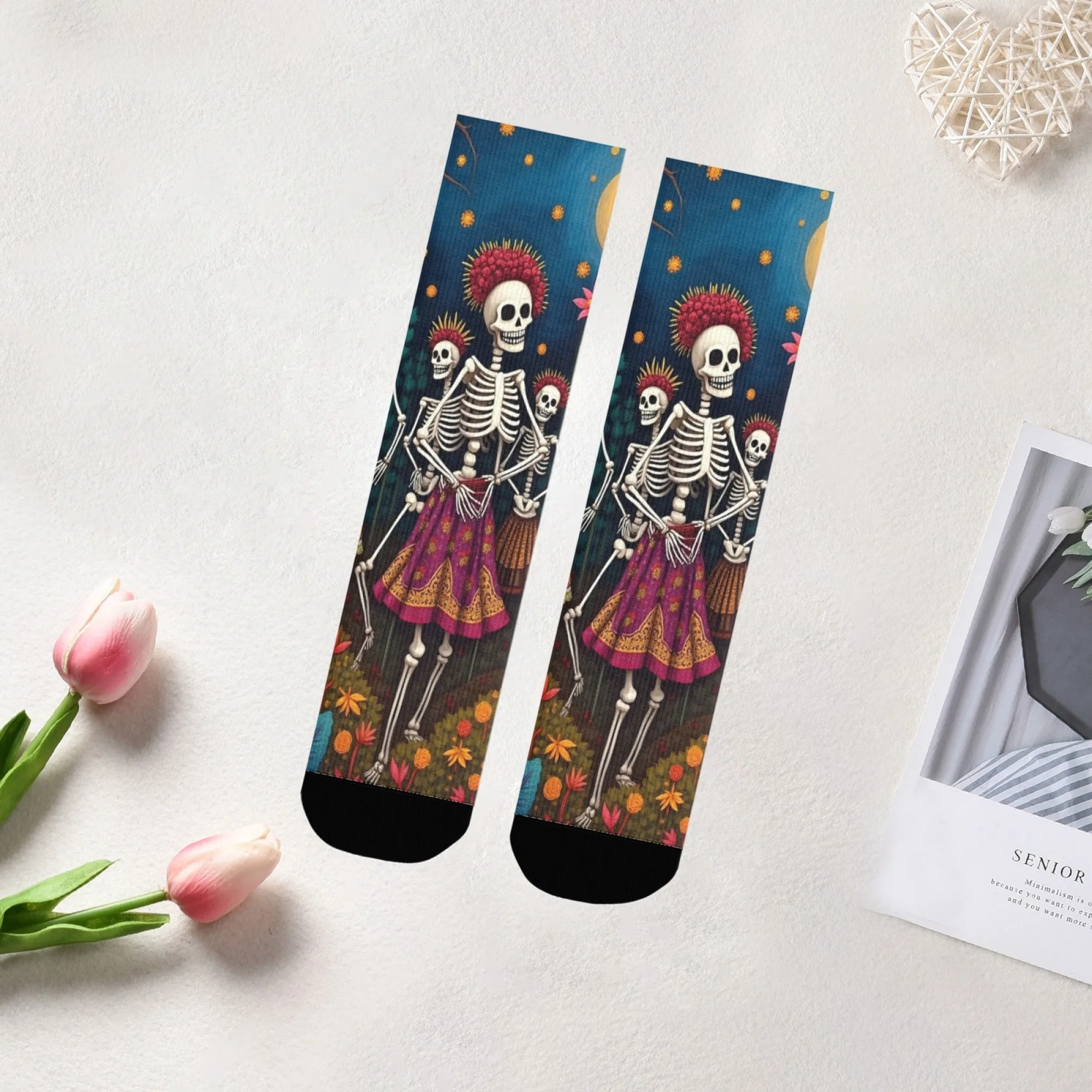 Mexikanischer Volkstag der Toten Skelett Herren Crew Socken Socken mit traditionellem Volksfest-Muster für kulturellen Stil und Freizeitkleidung