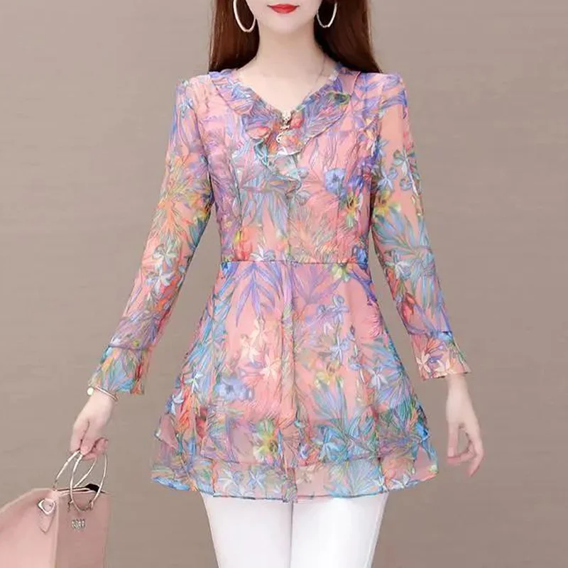 2023 New Spring and Summer Fashion V-neck Panel with Ruffled Edges Oversized Waist Length Covered Buttocks Women\'s Floral Shirt