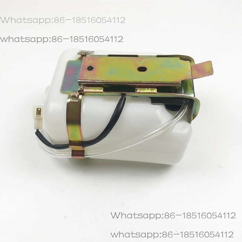 Excavator Parts 55/65/75/135/215/235-8 Wiper Spray Kettle Auxiliary Water Tank Washing Pot