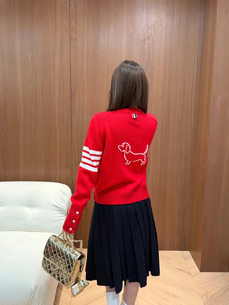 

00 Wool Knitted Cardigan Women's College Sle Sweater New Year Series Red Dog Pattern Tearable Faion Autumn 2026 Long Sve