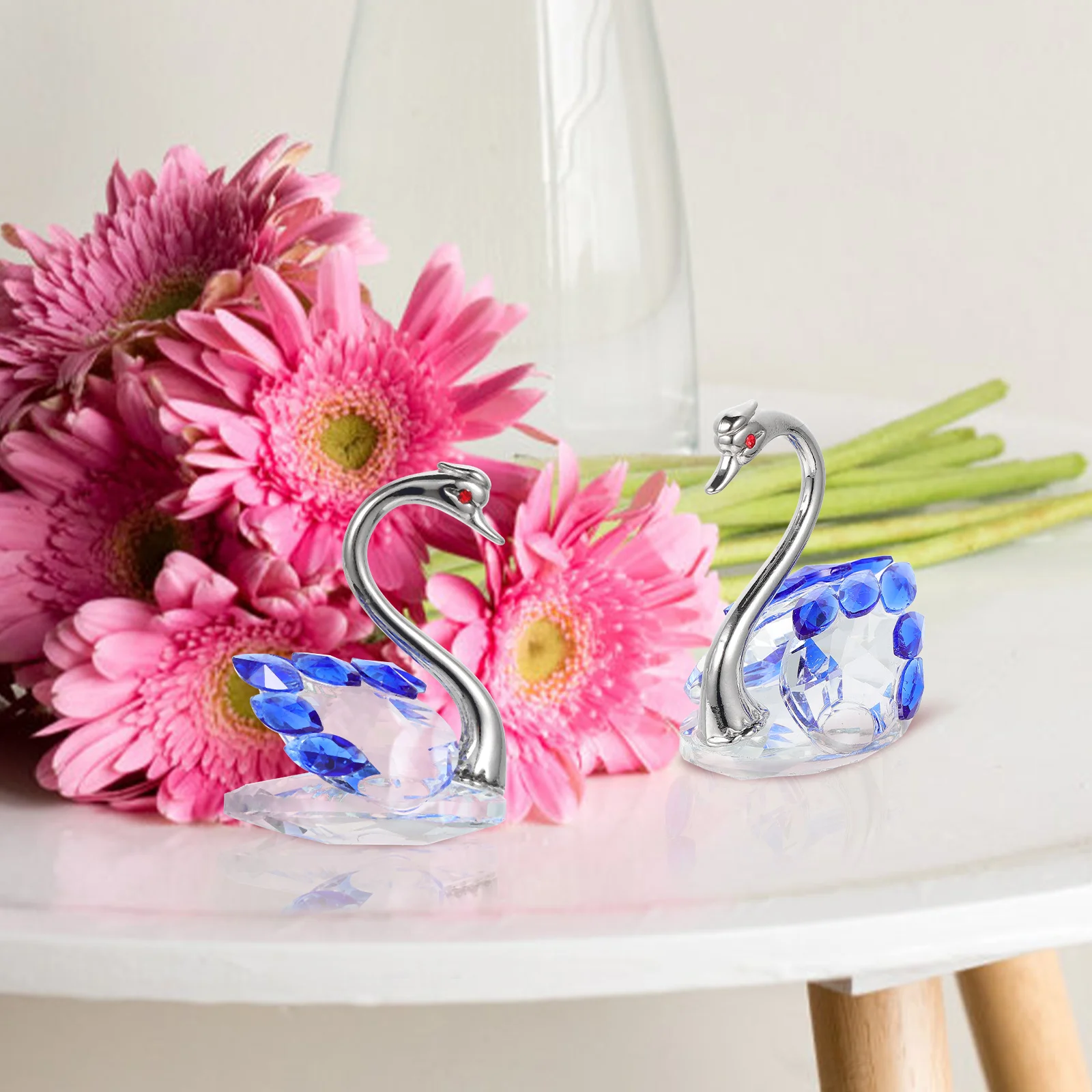 

Exquisite Crystal Swan Decor Sparkle Tabletop Adornment Creative Home Office Car Decoration Festival Present Swan Figurine