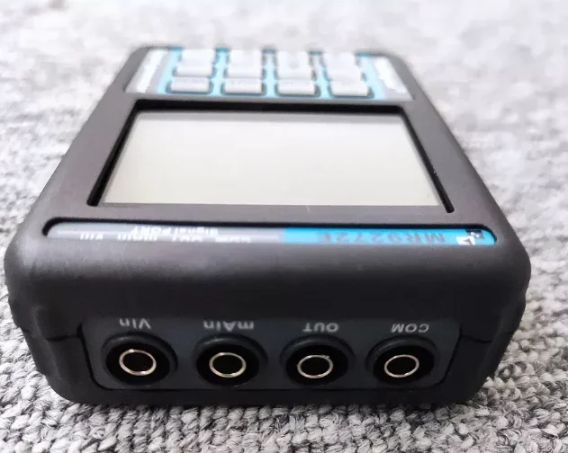 Originele lage prijs Lanyi draagbare signaalgenerator MR9272E MR9270S + zwart uit China