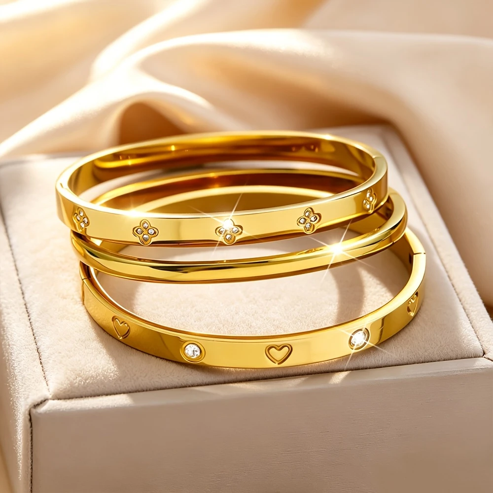 3 Pieces of 18K Gold-Plated Stainless Steel Bracelets, Non-Tarnishable Bracelets, Four-Leaf Clover Heart Stackable Bracelets, Women's Fashion Accessories, Trendy and Versatile, Gifts for Girls