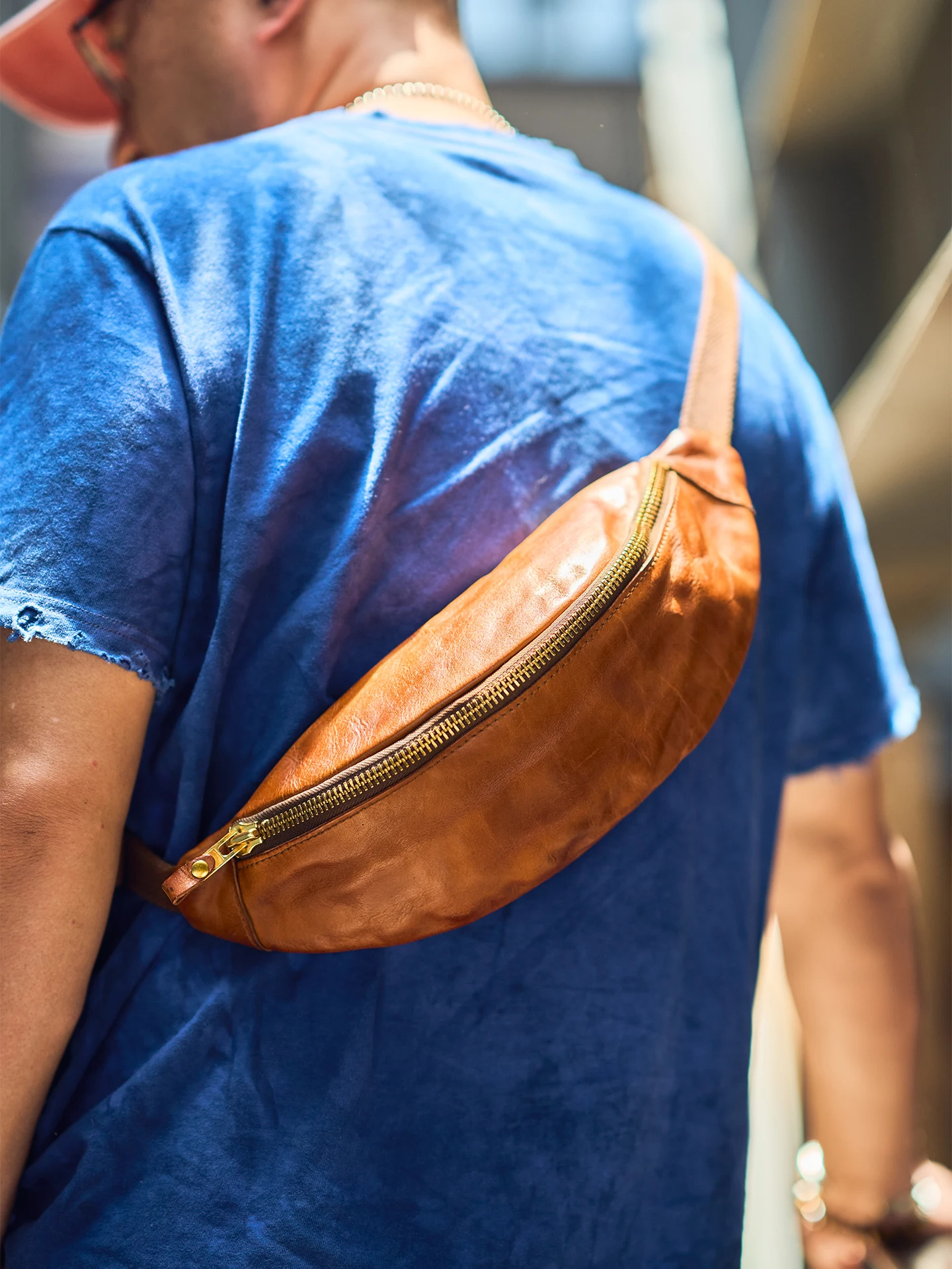 outdoor sports travel luxury genuine leather men's chest bag simple casual designer handmade brand cow leather crossbody bag