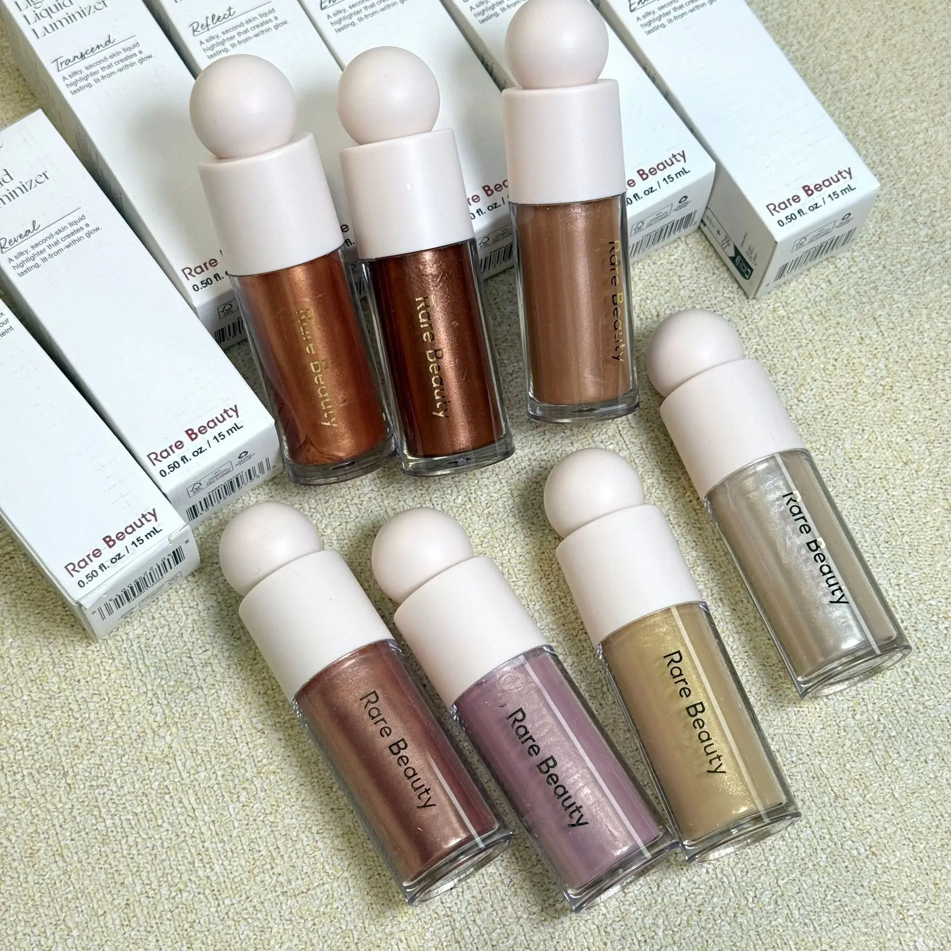 Rare Beauty Light Silky Touch – Rare Beauty Makeup Highlighter recenzja i cena