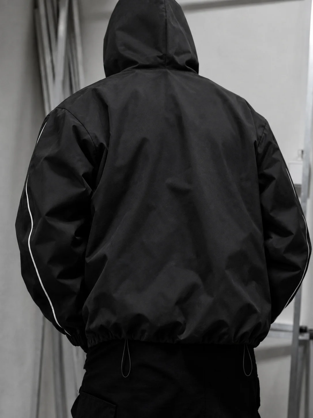 Men's Oversized Hooded Windbreaker Jacket Y2K Reflective Striped Zip Up Streetwear Drawstring Outerwear XS-XL