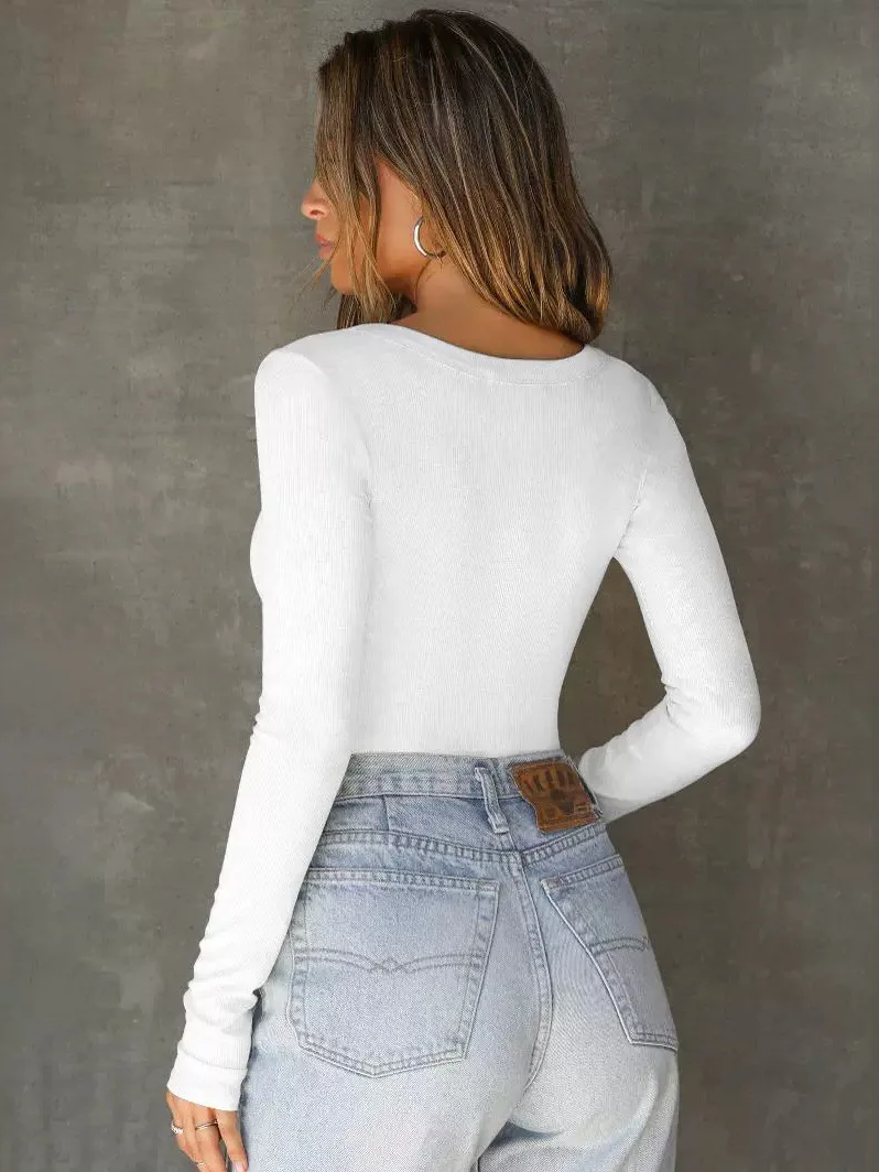 Long Sve Heart-aped Collar T-irt Women's Slim Fit Knitted Tattoo Pattern Summer Thiened Version Faionable Ladies' Top