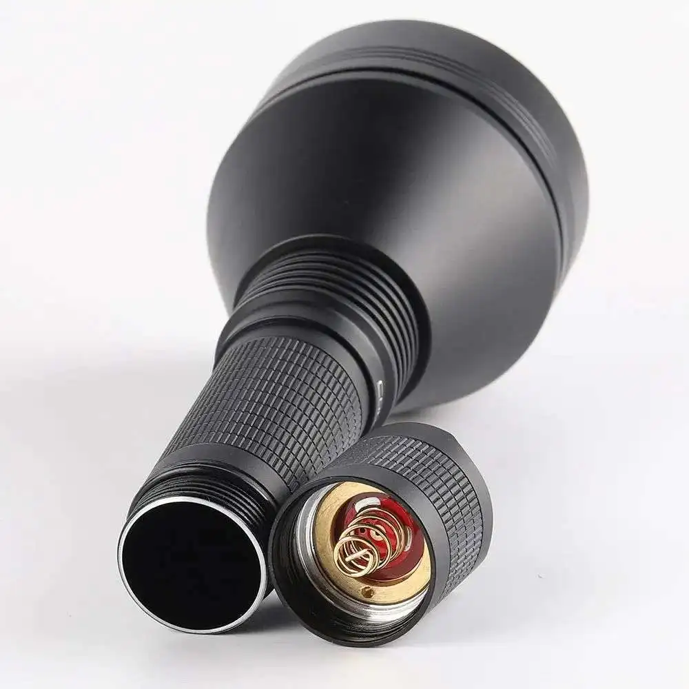 Convoy L21B Multi-option Flashlight