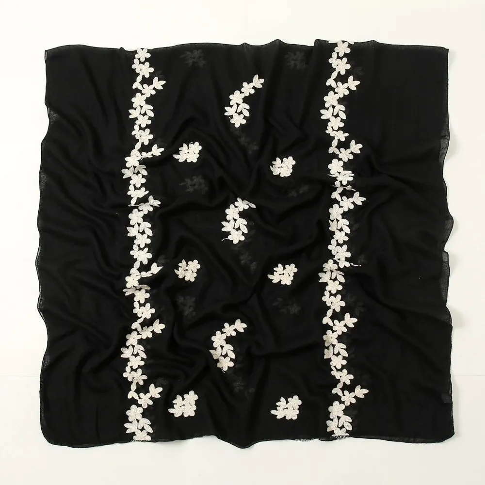 Floral Pattern Embroidered Hijab Soft Edged Lightweight Thin Fabric Shawl Temperament Gentle Ethnic Long Foulard Gift