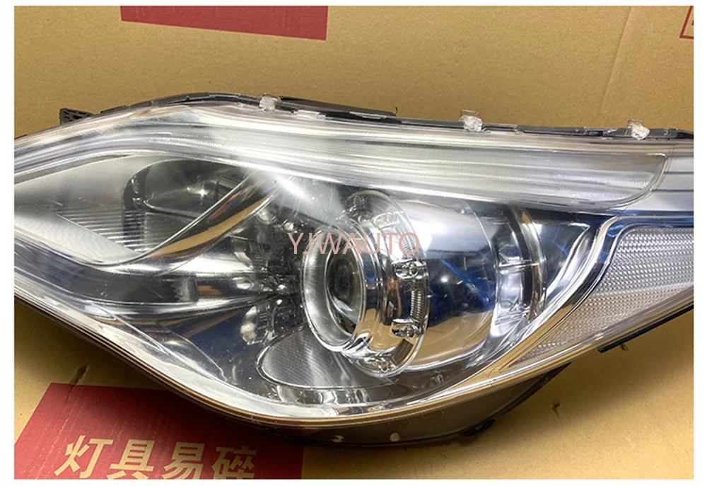 For Hyundai Azera Grandeur 2011~2015 Headlights Car Headlamp Assembly with Day Running Lamp Replacement Whole Auto Light