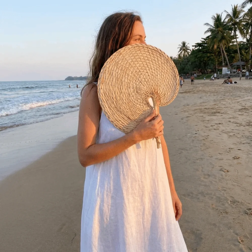 Anti-Mosquito Hand-woven Palm-Leaf Fan Portable Lightweight Handmade Woven Straw Fans Vintage Chinese Style Summer Cooling Fan