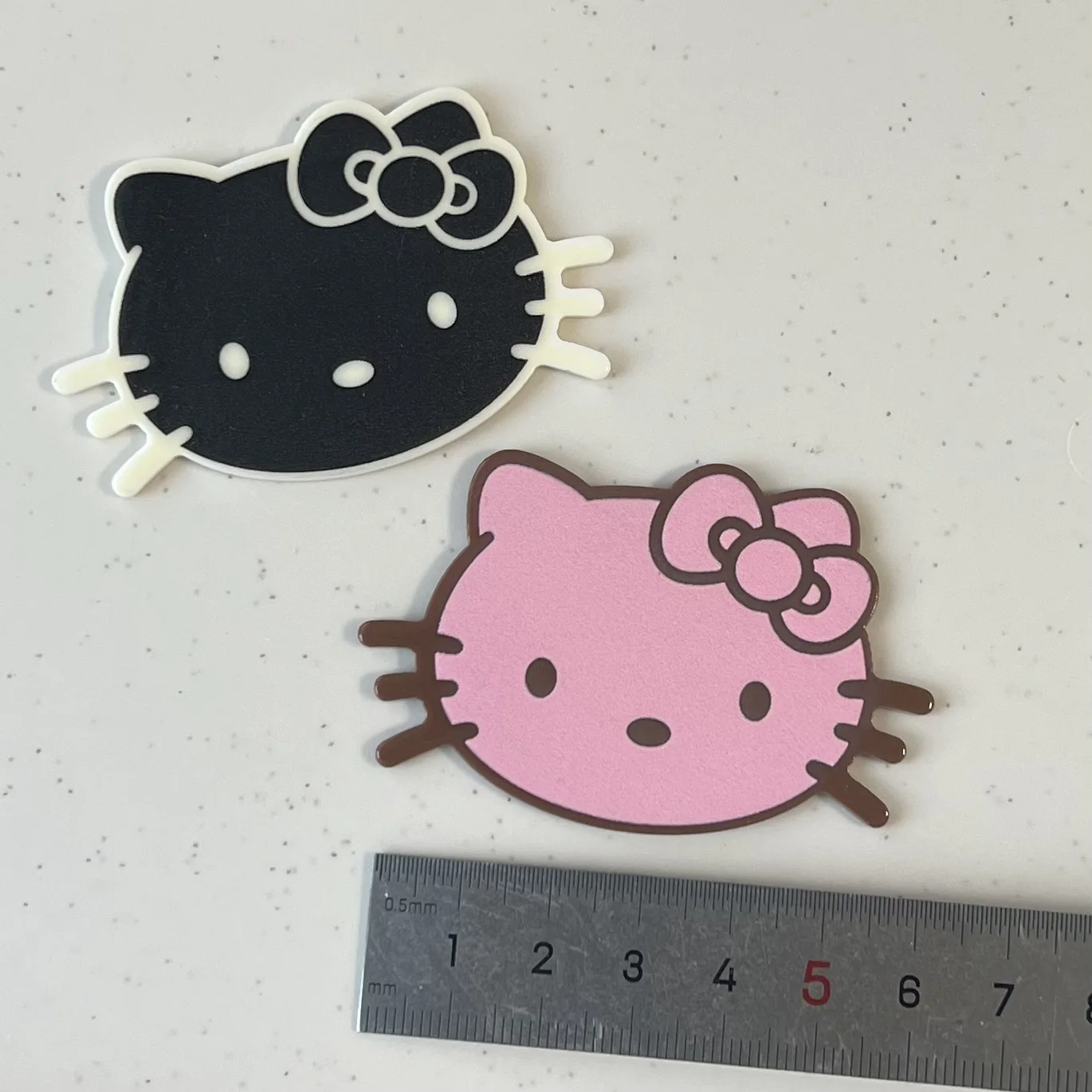 2 buah miniso sanrio seri hello kitty kartun akrilik cabochons flatback diy bahan kerajinan perhiasan membuat pesona