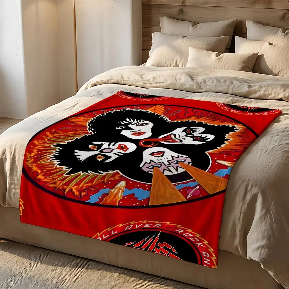 Rock Band KISS Throw Short Plush Throw Blanket Soft Skin-Friendly Multi-Scene Home Office