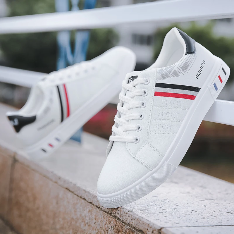 

2025 мужские повседневные кроссовки, новые модные белые туфли на шнуровке, удобная студенческая спортивная вулканизированная обувь больших размеров, Zapatillas De Hombre