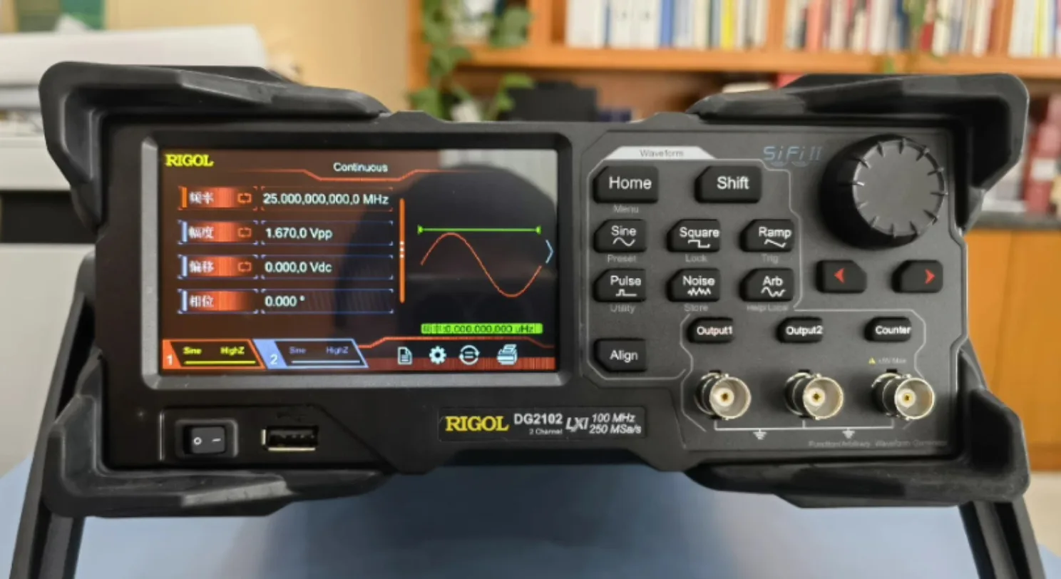 1pc Rigol DG2102 - Two Channel, 100 MHz Function / Arbitrary Waveform Generator*SY