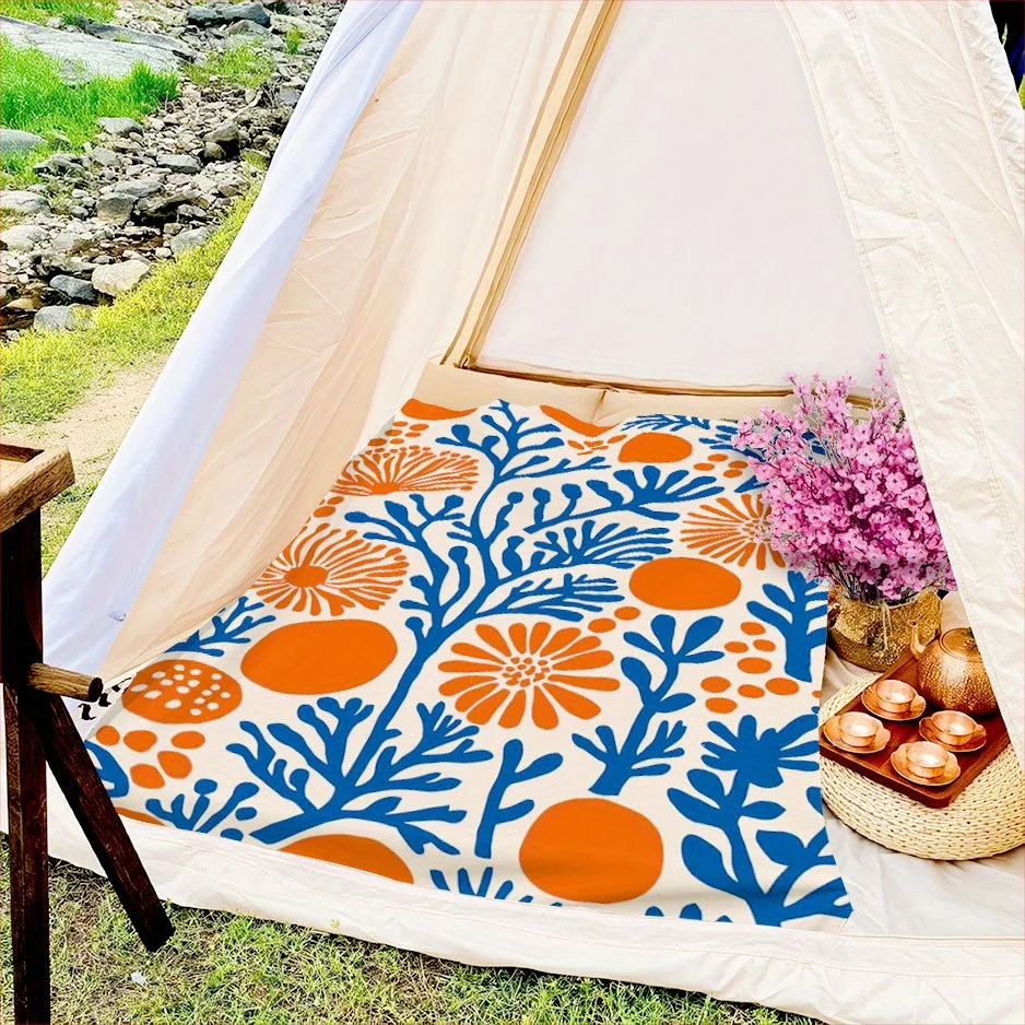 Vintage Floral Bliss Blanket Reversible Flannel Throw for Retro Charm AllSeason Comfort Garden Fresh Gift