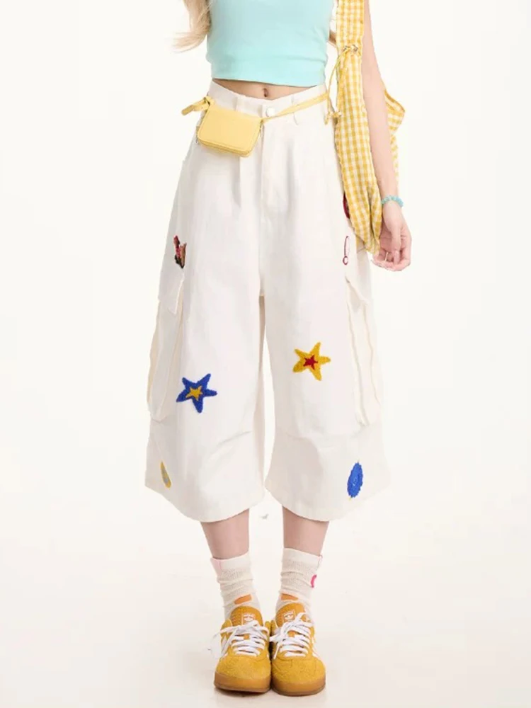 

Fashion Women Embroidered Shorts Brand White Loose Work Shorts Multi Pocket Design Folded Casual Summer Shorts