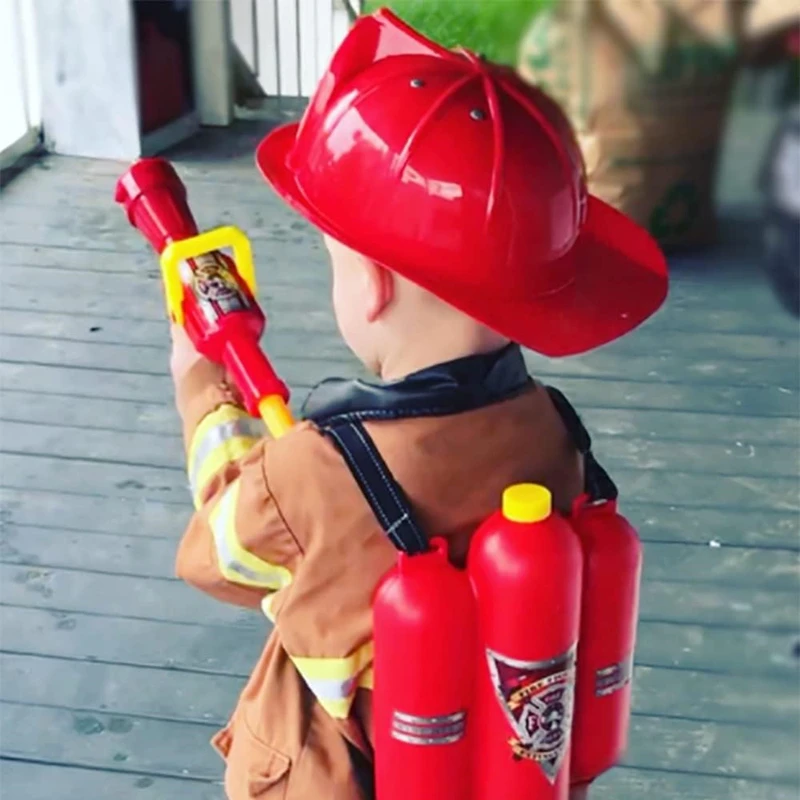 Mochila bombeiro com chapéu de fogo para crianças, brinquedos aquáticos ao ar livre, piscina, favores de festa na praia, pulverizador bombeiro, verão