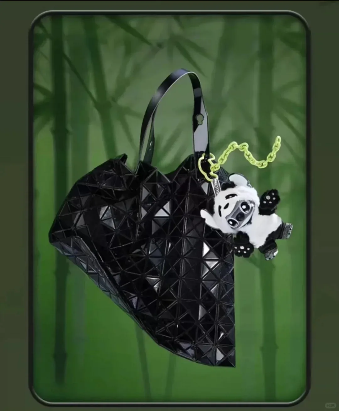 

В 2023 году новая виниловая плюшевая подвеска в слепой коробке Stitch GenZ Street Series Panda Limited Edition — рождественский подарок.