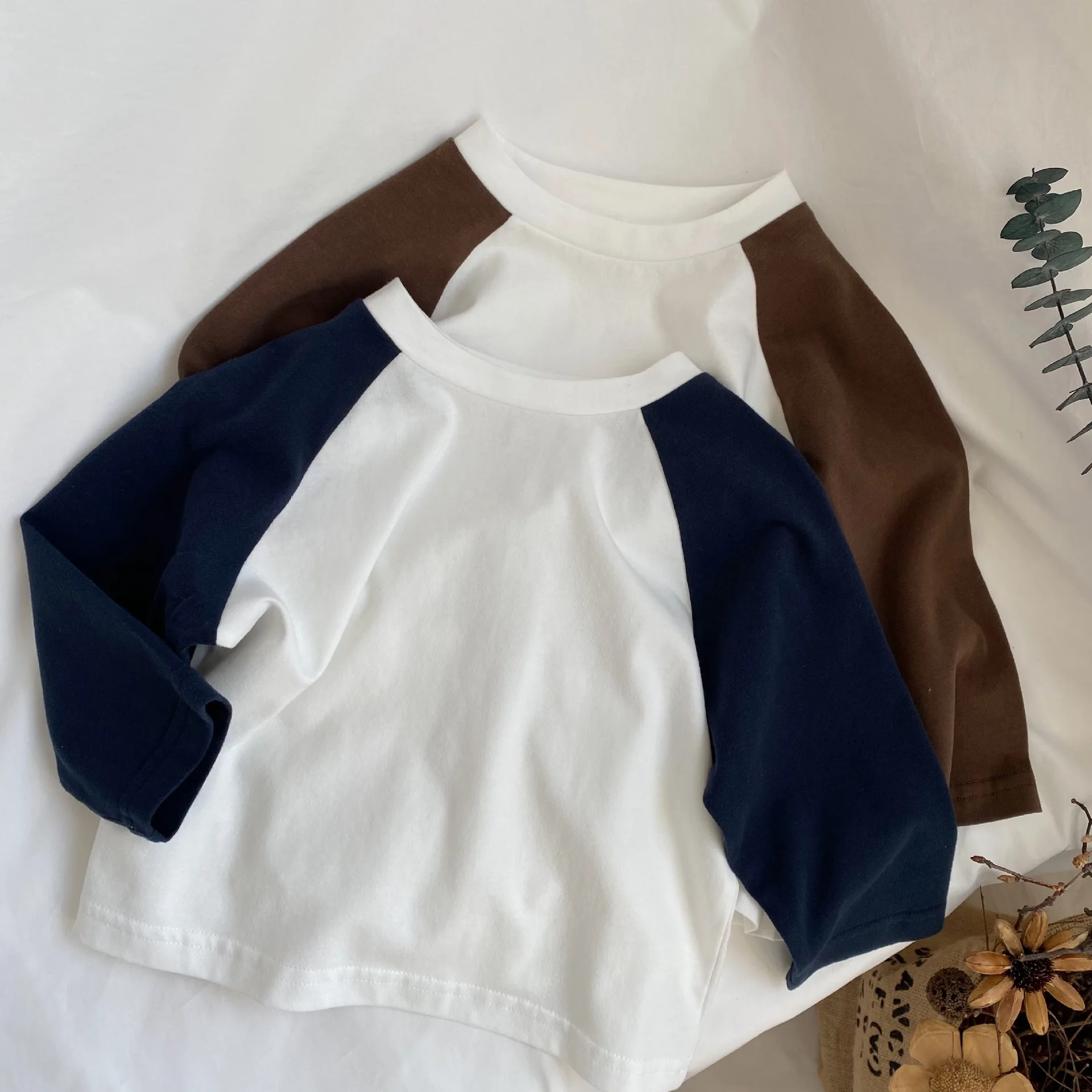 

Korean Autumn New Products Children's Color Matching Rag Sleeves Long-sleeved T-shirt Cotton Versatile Bottoming Shirt