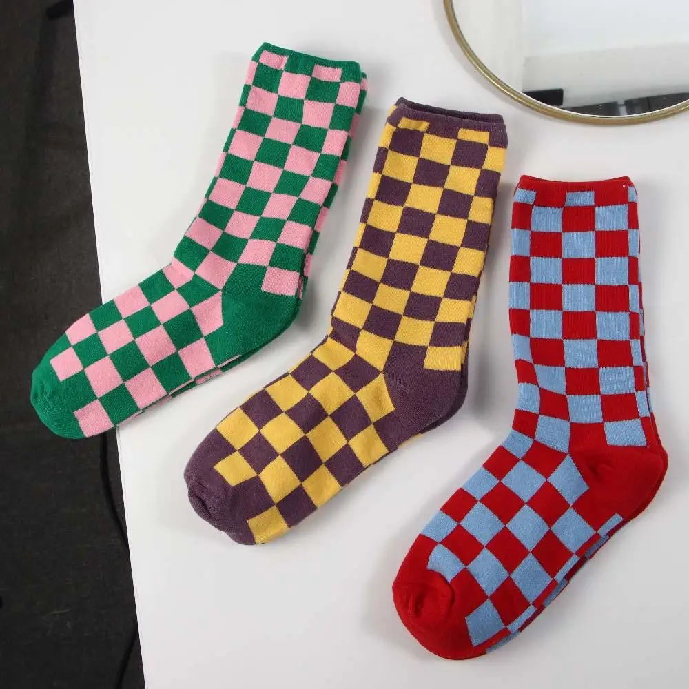 

Simple Japanese Streetwear Hip Pop Plaid Cotton Mid-tube Sock College Style Socks Korea Checkerboard Socks Female Hosiery