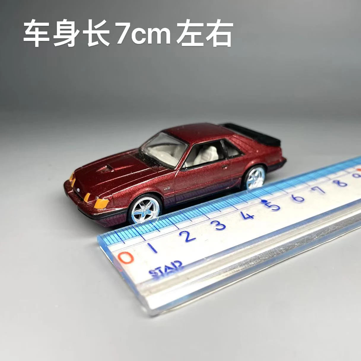 New Arrival Exquisite Original Price Die-cast Metal American Retro Sports Car Model Furniture Display Collection Toys Children