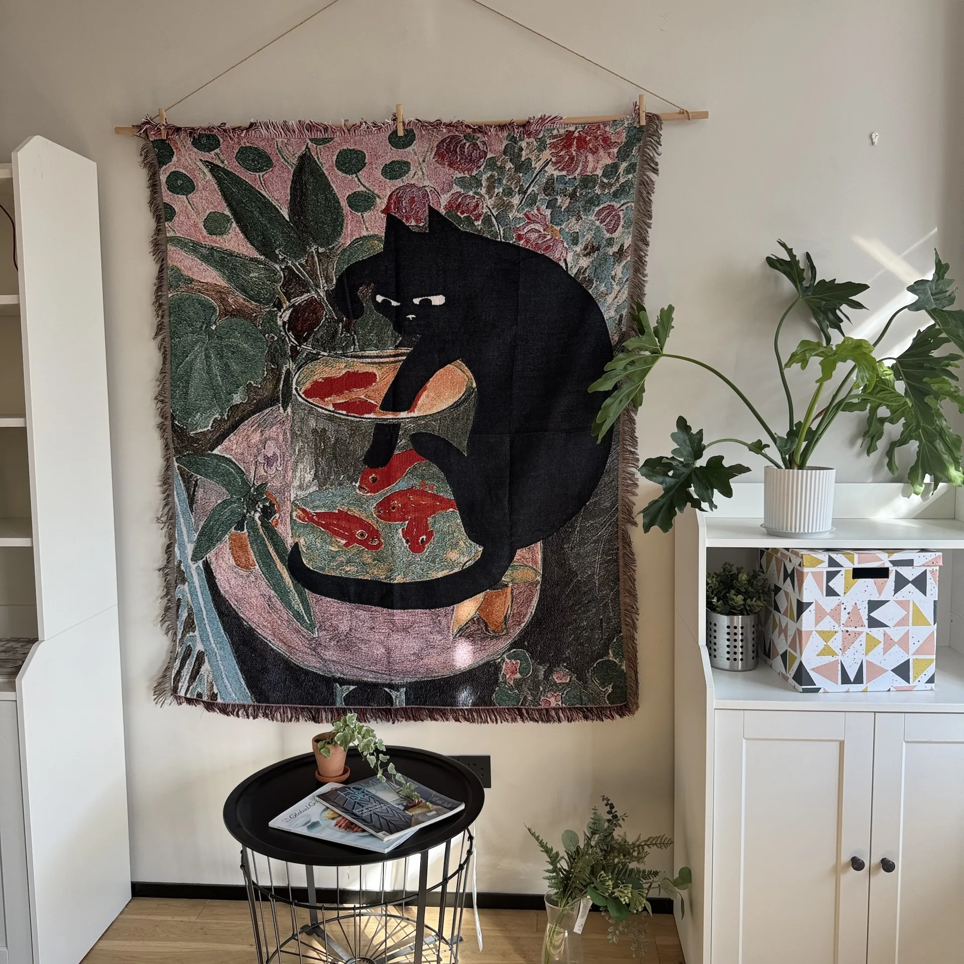 Vintage Wandteppich mit Katze und Goldfisch, Boho-Stil, gewebter Wandbehang mit botanischem Garten-Design, schwarze Katzenkunst, Überwurfdecke, Heimdekoration