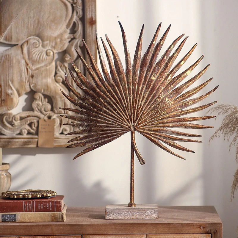 

Light luxury retro wrought iron sunflower ornament soft decoration old palm tree metal handicrafts home entrance decoration fan