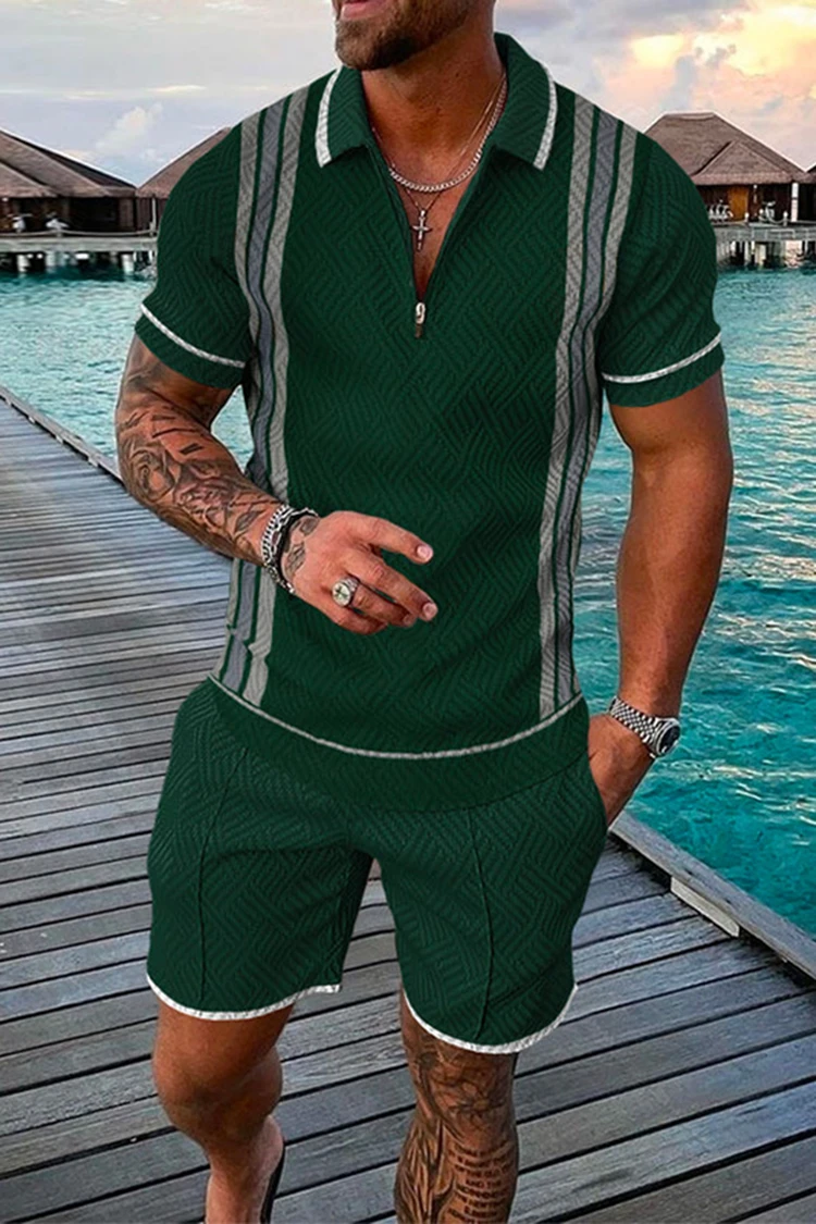 

CASUAL RESORT-STYLE SHOPPING MEN'S POLO SET